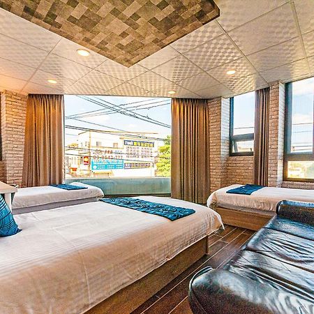 Suao輕旅 Hostel Bagian luar foto