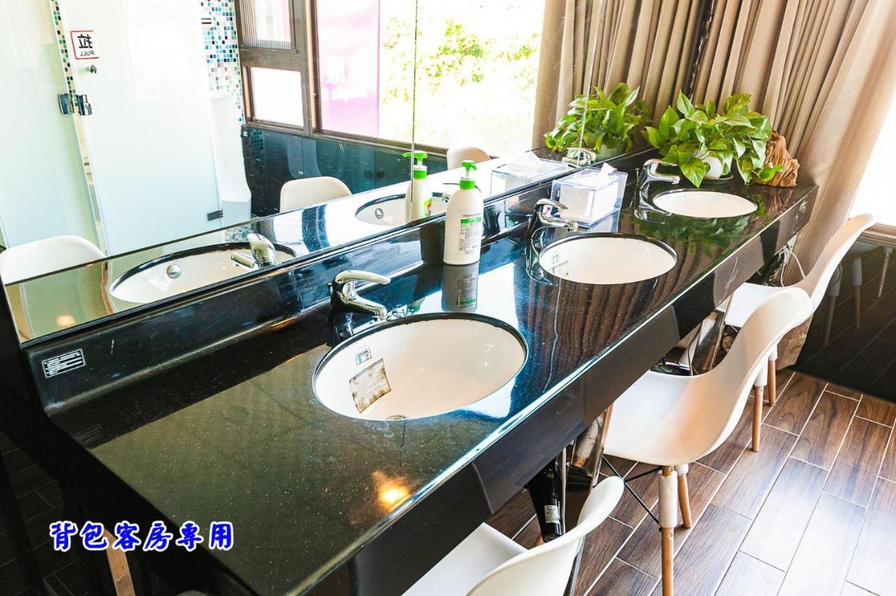 Suao輕旅 Hostel Bagian luar foto